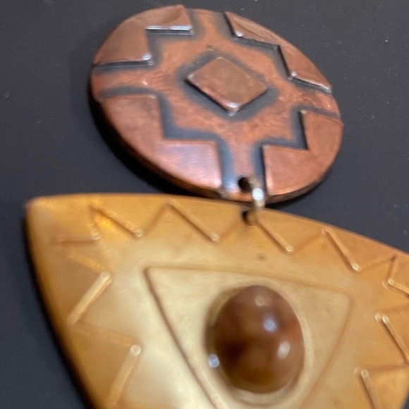 Brass gold Southwest Triangle earrings vintage geometric jewelry western - Picture 5 of 5